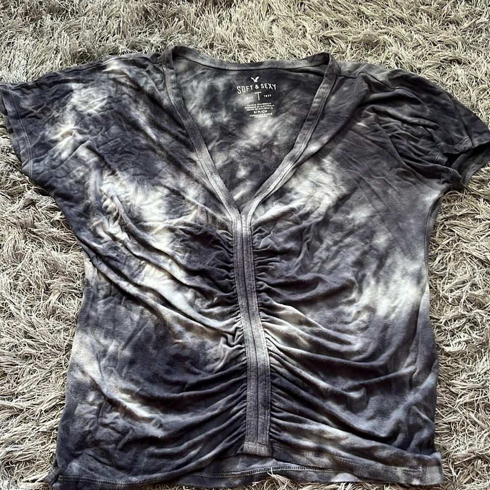American Eagle, Soft & Sexy shirt, gray and white tie dye pattern